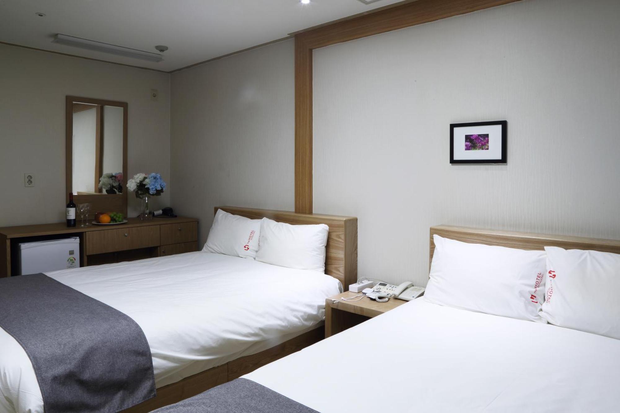 Incheon The Hotel Yeongjong Extérieur photo