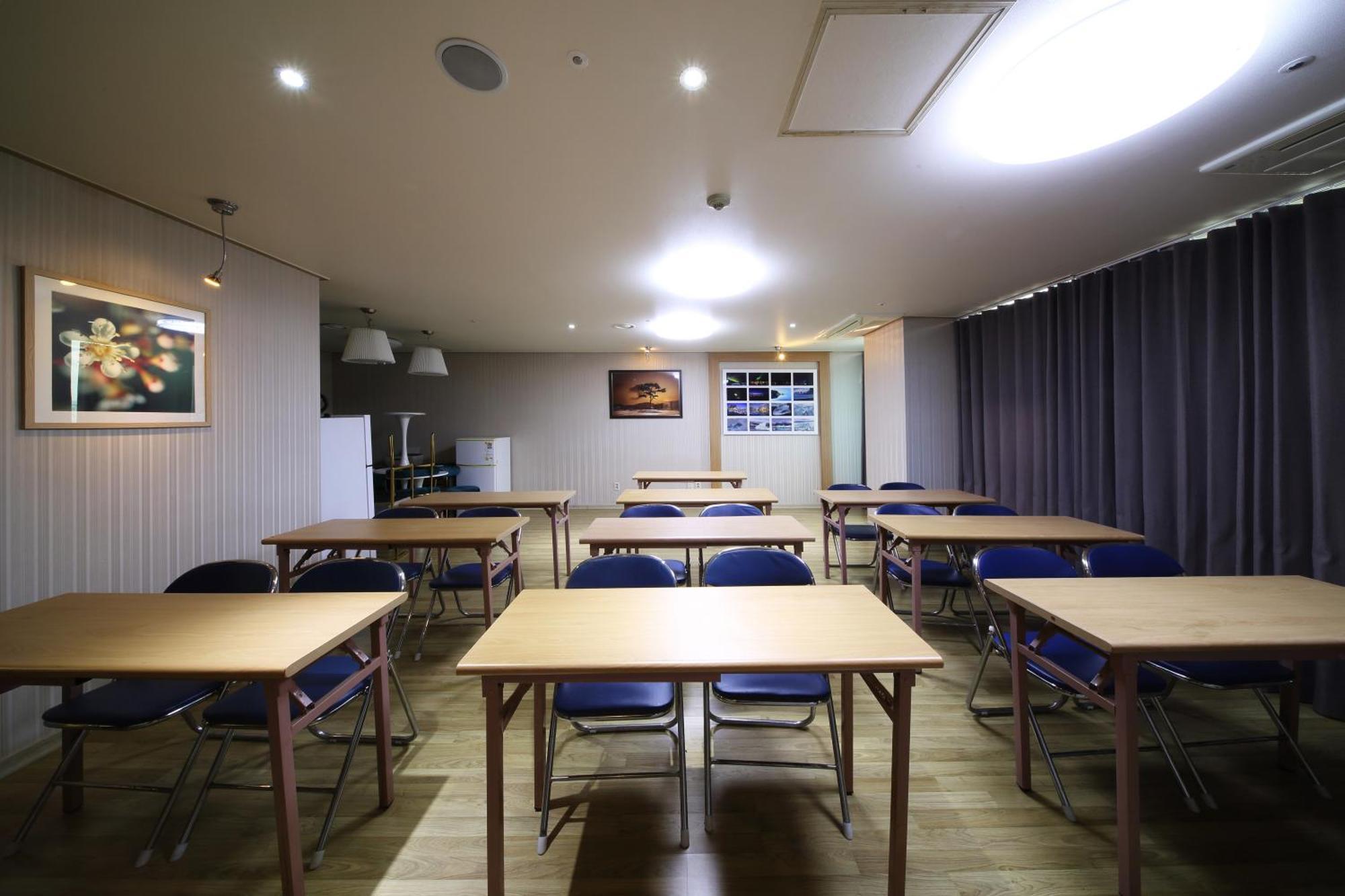Incheon The Hotel Yeongjong Extérieur photo